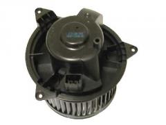 Kuva 1: lmmityslaite puhallin, UUSI, Ford Focus 98-05