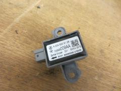 Kuva 1: air-bag etu sensor vasen, Mercedes-Benz C 204 220 CDi Sed