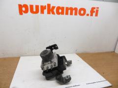 Kuva 1: abs hydraulikoneisto, Opel Astra H 1.6i 16V Farm