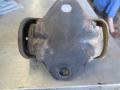 moottorin kumityyny  Volkswagen Taro 2,4D 4x4 -90 Extra Cab 