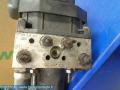 Kuva 3: Abs hydraulikoneisto, Mercedez-Benz (MB) vito viano (w639) 04->>