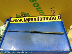 Kuva 1: Takakannen kaasujousi, Opel corsa d 06->>