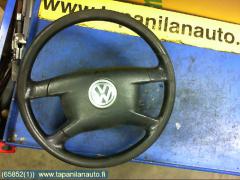 Kuva 1: Airbag kuljettajan turvatyyny, Volkswagen (VW) caddy 04-10