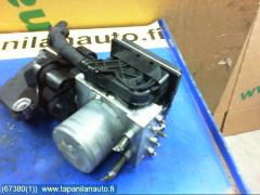 Kuva 1: Abs hydraulikoneisto, Mercedez-Benz (MB) e (w212)