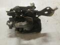 lukkolaite vasen taka  Mazda 121 -93
