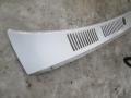 tuulilasin alareunaan tuleva pelti 55781-89103 Toyota Hilux LN110 2,4D 4x4 -90 