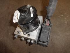 Kuva 1: abs hydraulipumppu, Ford Focus