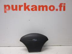 Kuva 1: air-bag kuljettajan turvatyyny, Ford Focus 1.6i 16V Sed