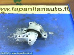 Kuva 1: Moottorin kumityyny, Fiat panda 04->>