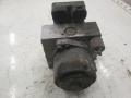 Kuva 2: abs hydraulipumppu, Toyota Hiace 2,4TD 4x4 lyhyt -99