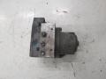 Kuva 3: abs hydraulipumppu, Toyota Hiace 2,4TD 4x4 lyhyt -99