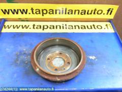 Kuva 1: Jarrurumpu taka, Fiat panda 04->>