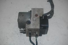 Kuva 1: abs hydraulikoneisto, Nissan Almera 96-00