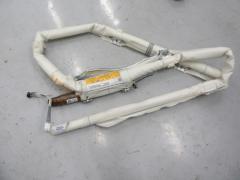 Kuva 1: air-bag turvaverho oikea, Volkswagen Golf V 2.0 TDi Farm