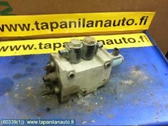 Kuva 1: Jousitus hydraulipumpu, Land rover discovery 2 98-04