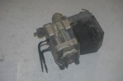 Kuva 1: abs hydraulipumppu, Nissan Primera 91-96 (W P10)