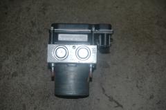 Kuva 1: abs hydraulipumppu, Toyota Auris 06-12