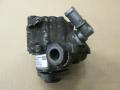 ohjaustehostin pumppu 8D0145177D Audi A4 2,5TDI V6 man. Quattro -99  