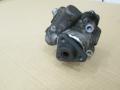 ohjaustehostin pumppu 8D0145177D Audi A4 2,5TDI V6 man. Quattro -99 