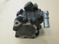 ohjaustehostin pumppu 8D0145177D Audi A4 2,5TDI V6 man. Quattro -99 