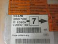 air-bag keskusyksikkö 0 285 001 329 Nissan Primera 1,6 73kW