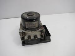 Kuva 1: abs hydraulikoneisto, Volvo S60 2.4 D5