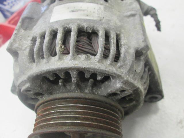 Laturi Honda Accord 2,0 kaasutin 16V Denso 100211 8270 Sedan Laturi Honda Accord 2,0 kaasutin 16V Denso 100211 8270 Sedan