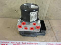 Kuva 1: abs hydraulipumppu, Renault Mgane 1,5 DCI