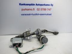 Kuva 1: ohjaustehostin pumppu shk+yksikk, Toyota Yaris 1.3 VVT-i 5 HB