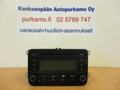 Kuva 1: radio, Volkswagen Passat (3C) 1.6 FSI Sed