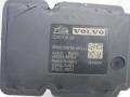 Kuva 3: abs hydraulikoneisto, Volvo S60 II 2.0 D4