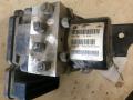 Kuva 2: abs hydraulipumppu, Chrysler Sebring 2.4l 105 kW A -05 sedan