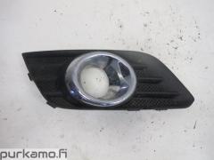 Kuva 1: sleikk vasen sumuvalolle, Opel Mokka (J13) 1.7 CDTi