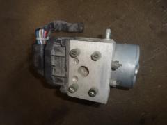 Kuva 1: abs hydraulipumppu, Toyota Corolla 02-07 (E120)