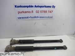 Kuva 1: iskunvaimennin taka pari, Ford Fiesta 1.4 TDCi 3 HB