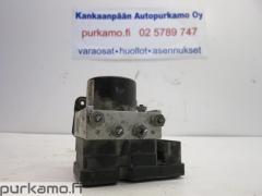 Kuva 1: abs hydraulikoneisto, Ford Fiesta 1.4 TDCi 3 HB