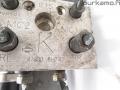 Kuva 3: abs hydraulikoneisto, Nissan X-trail T30 2.5i 4X4