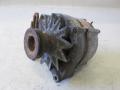 laturi Bosch 0 120 469 727 / 026 903 015 B Volkswagen Passat 1,8CL sedan -88  