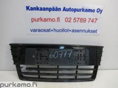 Kuva 1: sleikk keskiosa puskuriin, Ford Focus III 1.0i EcoBoost 5 HB