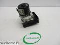 Kuva 1: abs hydraulikoneisto, BMW E90 318 2.0i Sed