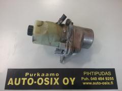 Kuva 1: ohjaustehostin pumppu shk, Ford Focus