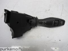 Kuva 1: monitoimikatkaisin pesu pyyhkimet, Ford Fiesta 1.25i 16V 3 HB