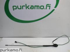 Kuva 1: radioantenni, Ford Transit 2.2 TDCi 260S Low Van (etuveto)