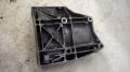 laturin kiinnike R6031550035 Mercedes-Benz 124 200D