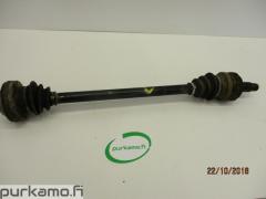 Kuva 1: vetoakseli taka vasen, BMW E90 318 2.0i Sed