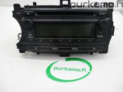 Kuva 1: radio, Toyota Yaris 1.0 VVT-i 5 HB