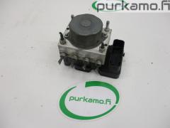 Kuva 1: abs hydraulikoneisto, Toyota Aygo 1.0 VVT-i 5 HB