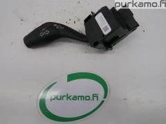 Kuva 1: monitoimikatkaisin vilkku valo, Ford Focus III 1.0i EcoBoost Farm