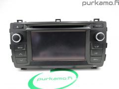 Kuva 1: radio, Toyota Auris 1.6i Valvematic Farm