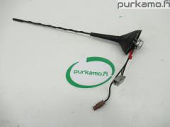 Kuva 1: radioantenni, Nissan Juke (F15E) 1.5 dCi